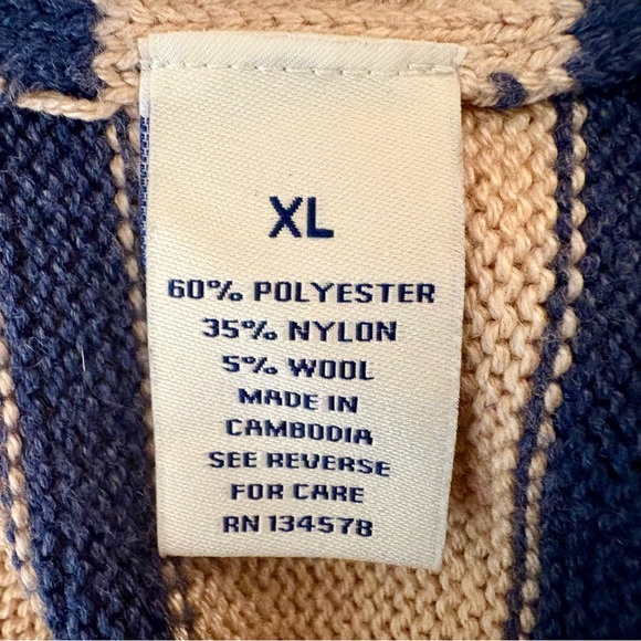 Vineyard Vines blue & beige striped sweater, size XL. - Picture 6 of 6
